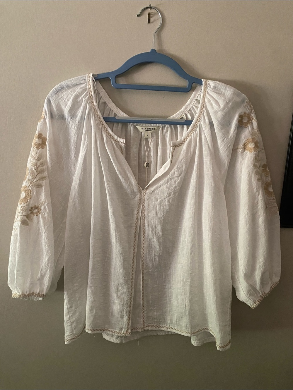 Max Studio White Peasant Blouse with Gold Floral Embroidery 🆕